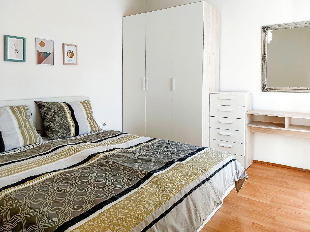 Apartments Tena With Private Parking PUY Exterior foto