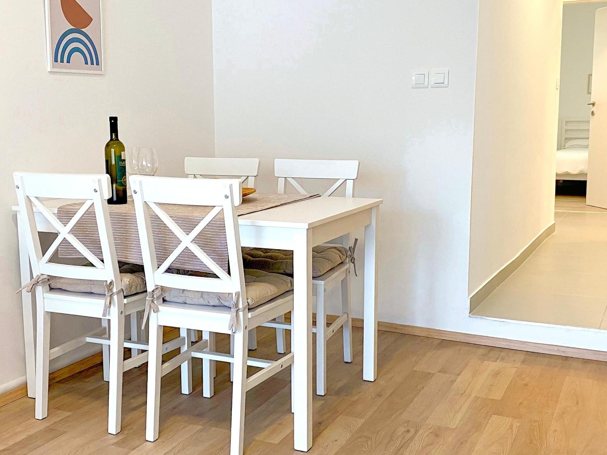 Apartments Tena With Private Parking PUY Exterior foto
