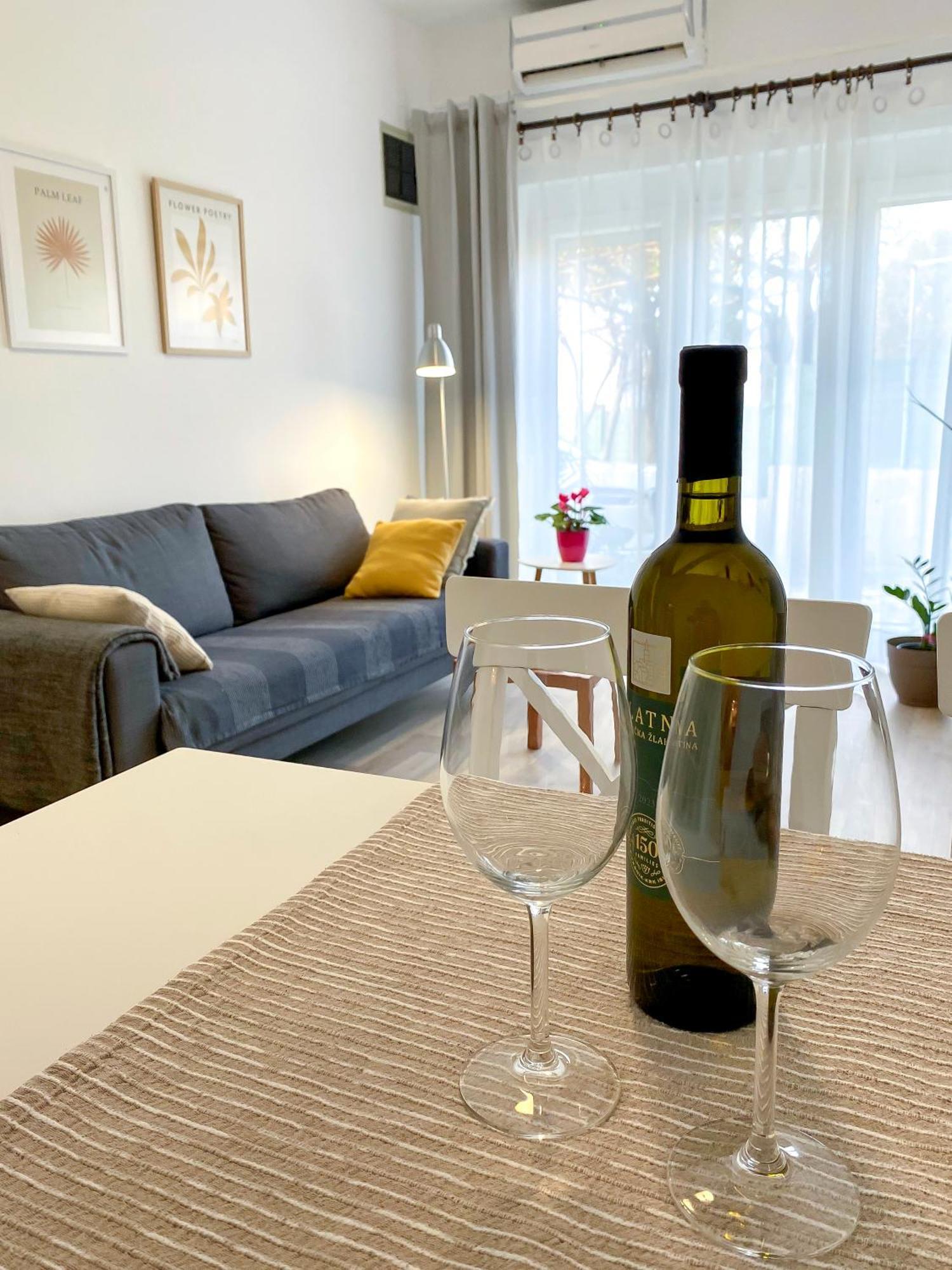 Apartments Tena With Private Parking PUY Exterior foto