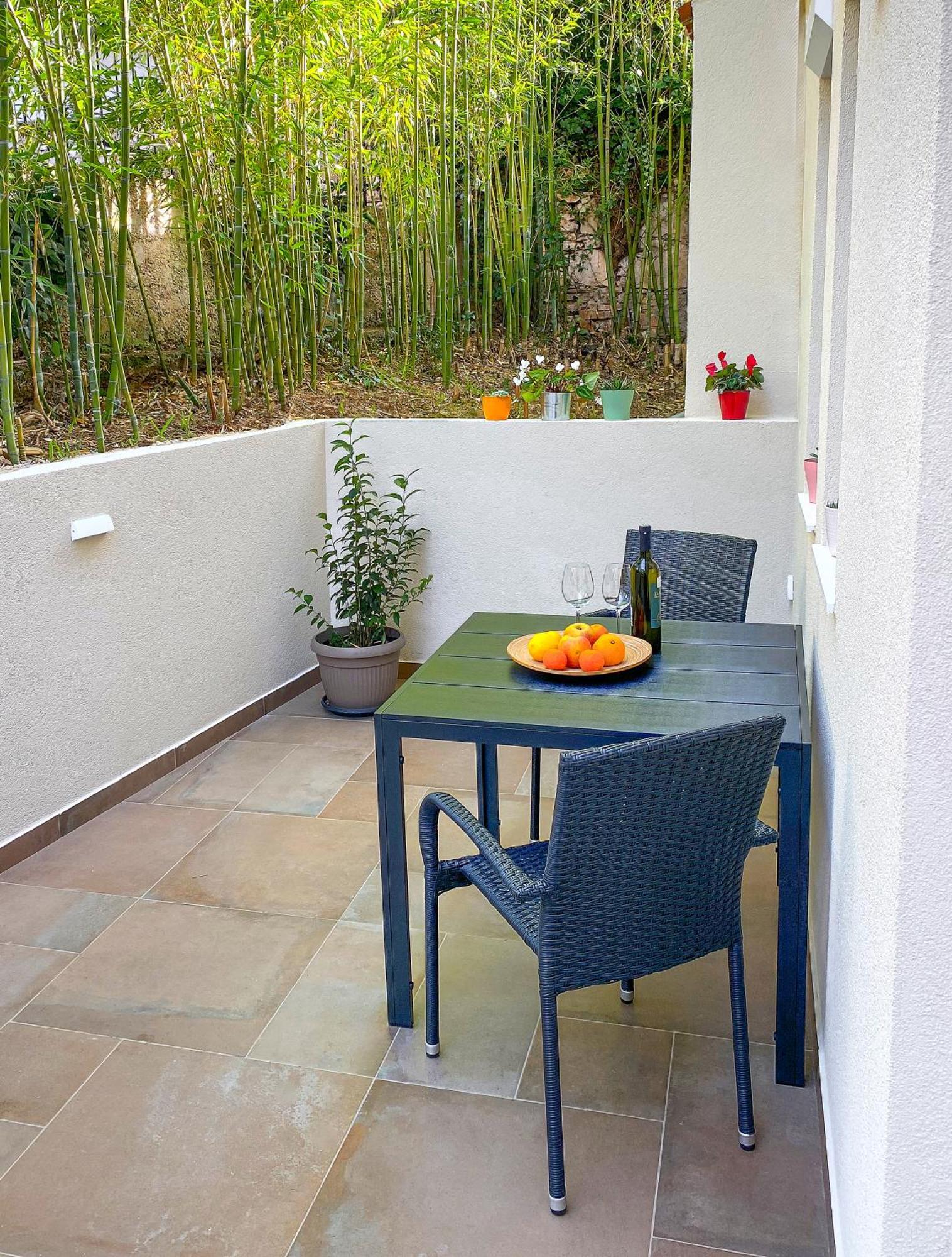 Apartments Tena With Private Parking PUY Exterior foto