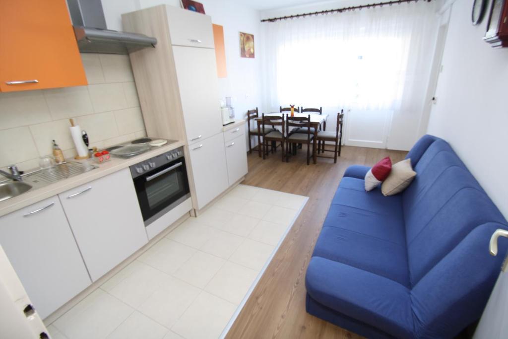Apartments Tena With Private Parking PUY Quarto foto